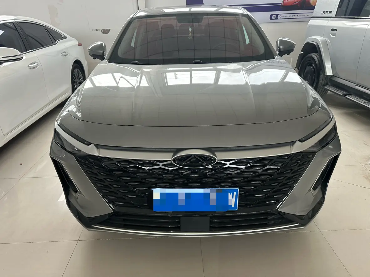 Chery Arrizo 8  из Китая