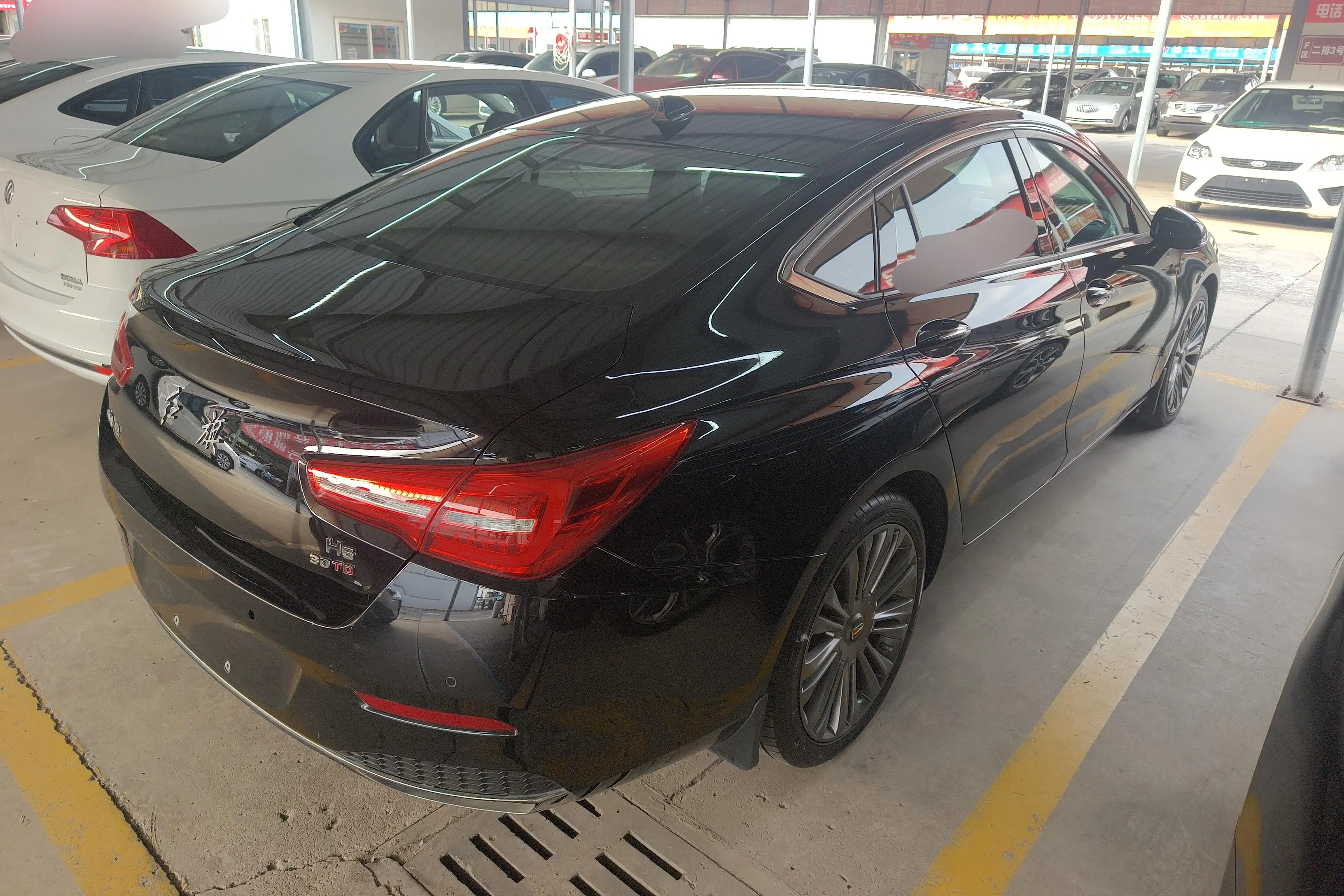 Hongqi H5 classic  из Китая