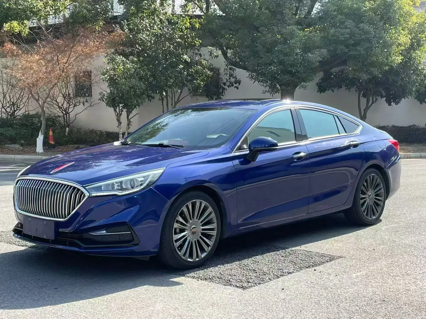 Hongqi H5 classic  из Китая