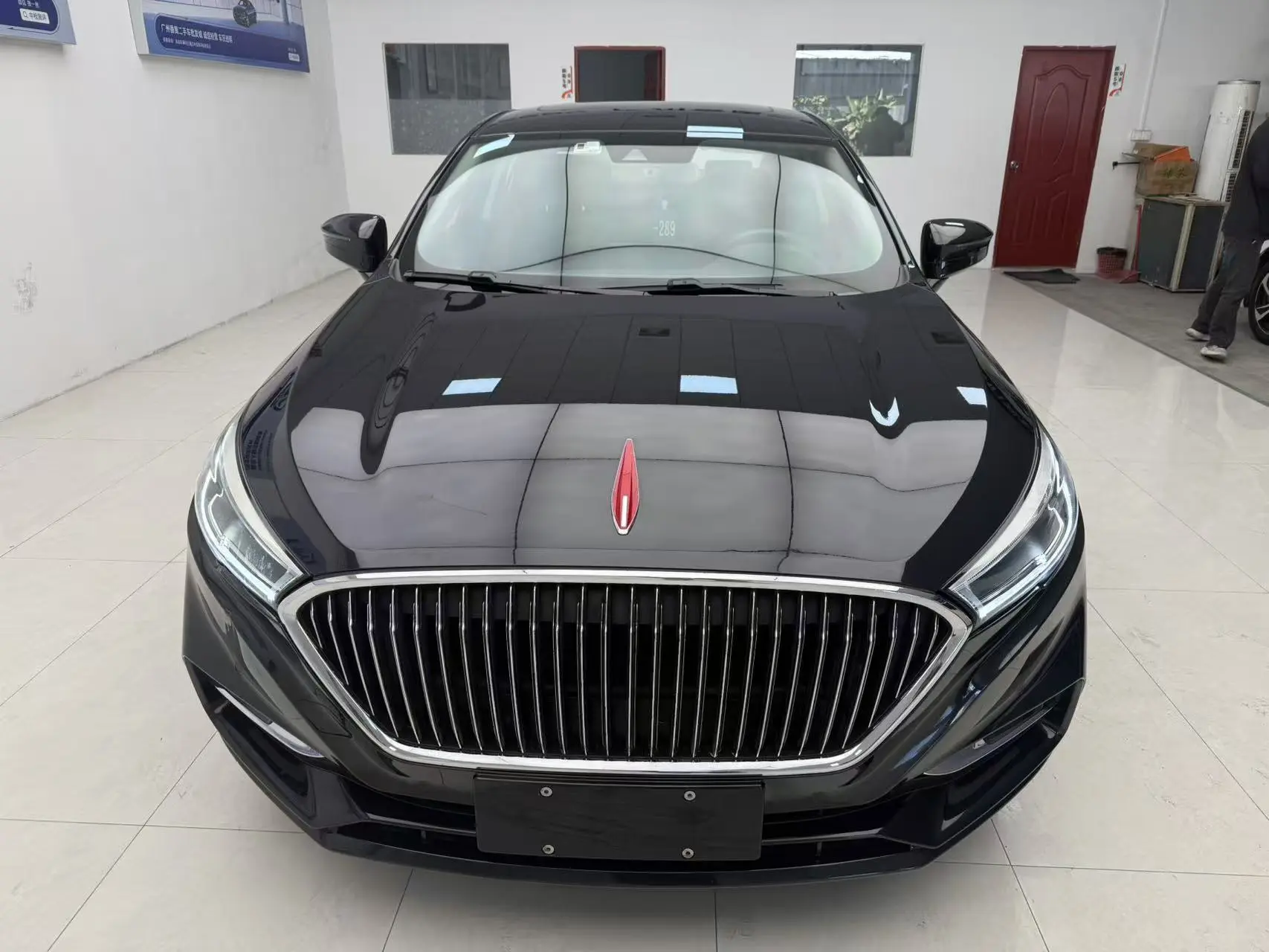 Hongqi H5 classic  из Китая