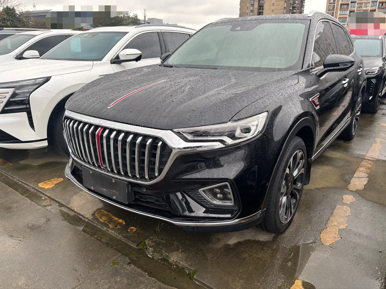 Hongqi HS5  из Китая