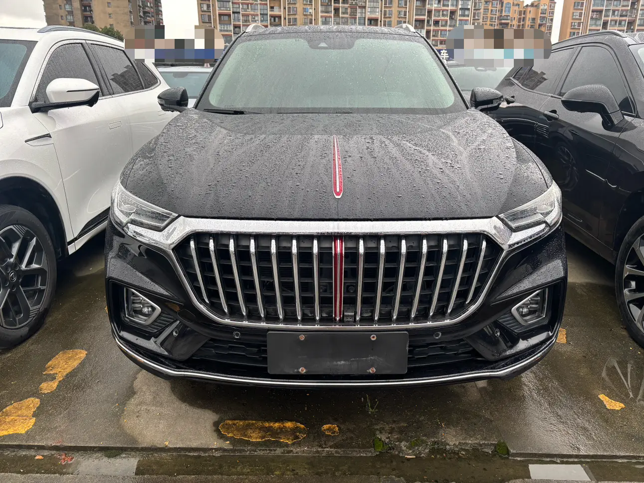 Hongqi HS5  из Китая