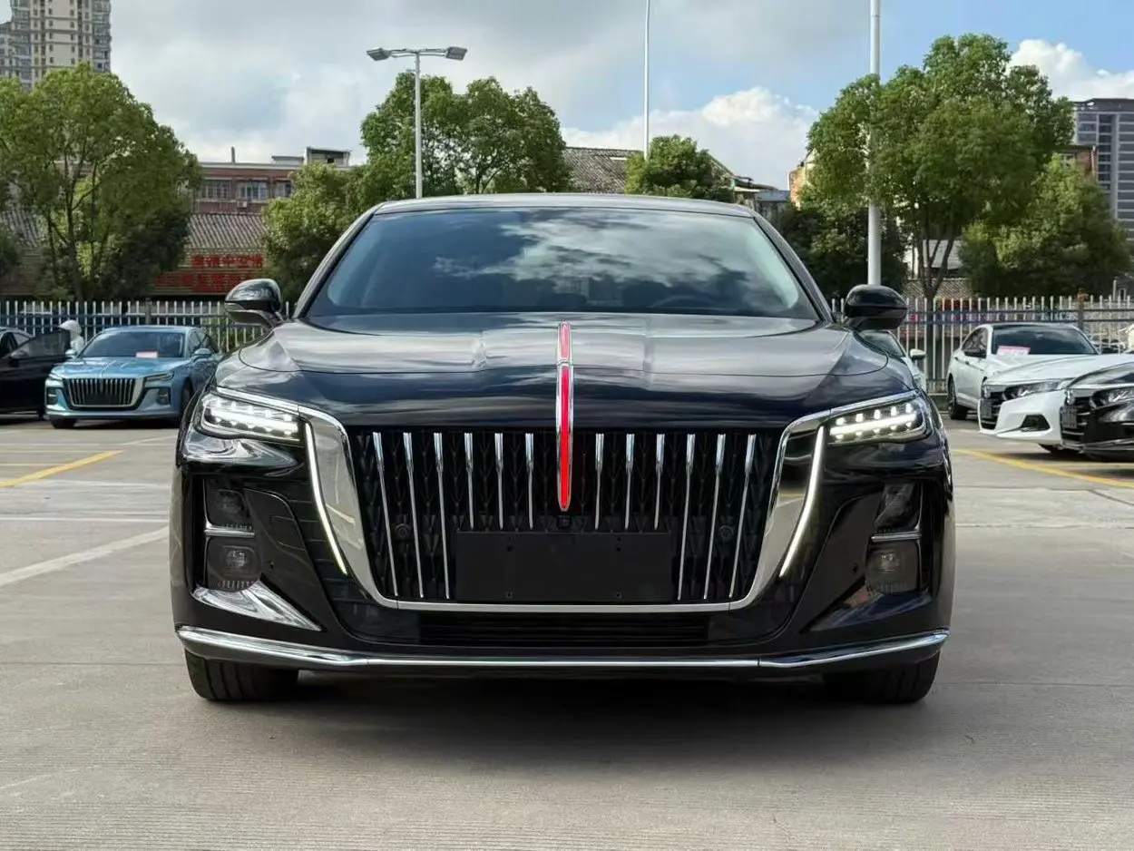Hongqi H5  из Китая