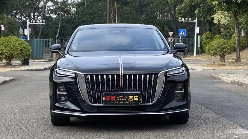 Hongqi H5  из Китая