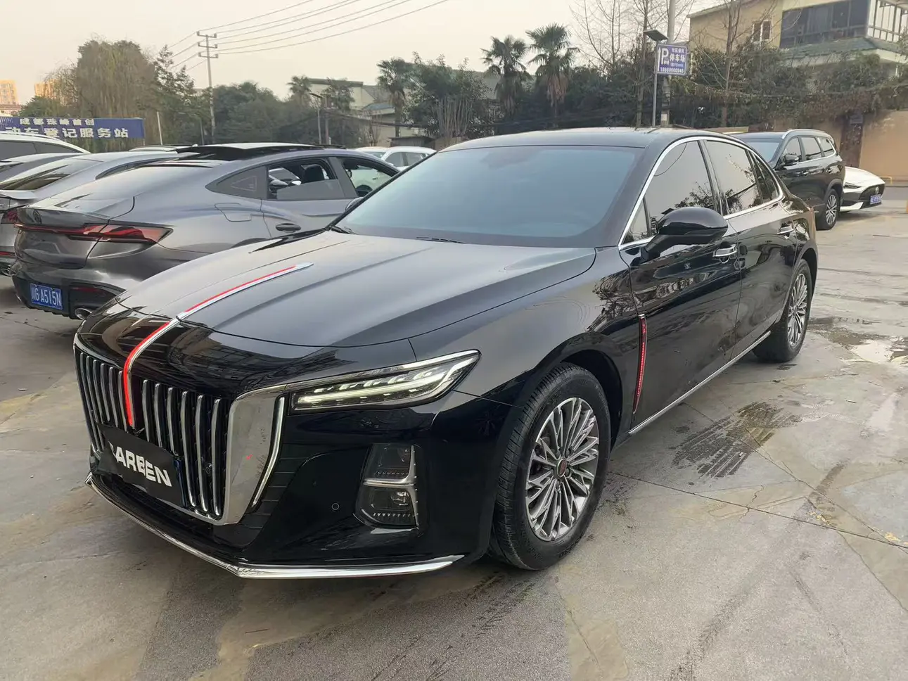 Hongqi H5  из Китая