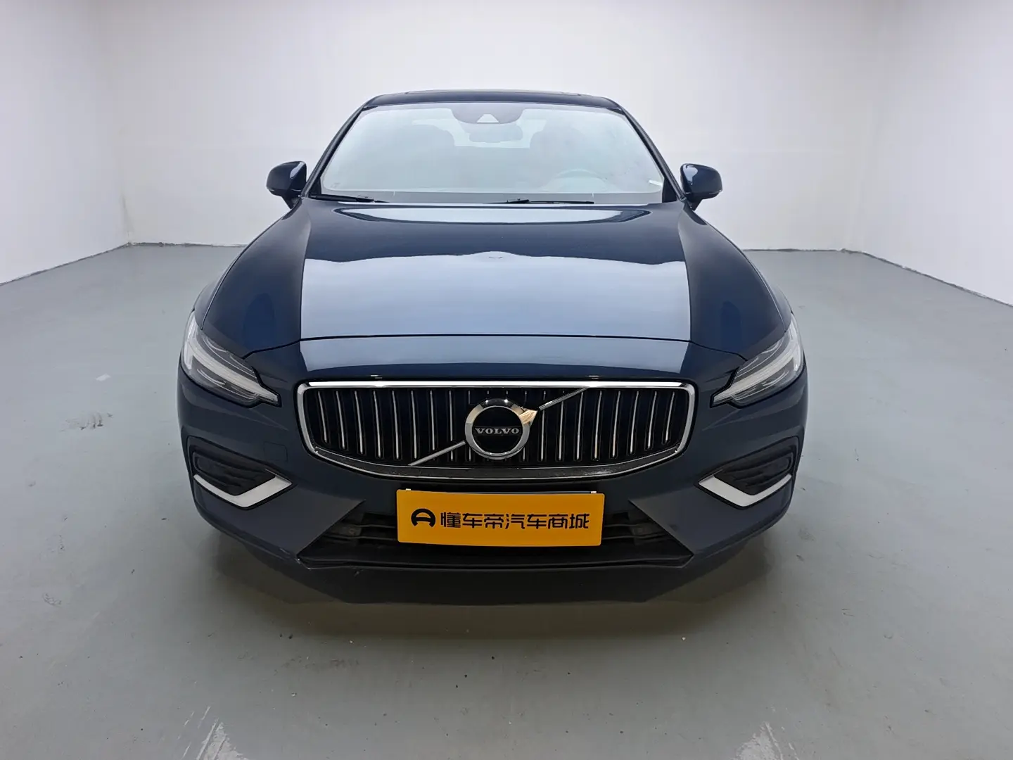 Volvo S60  из Китая