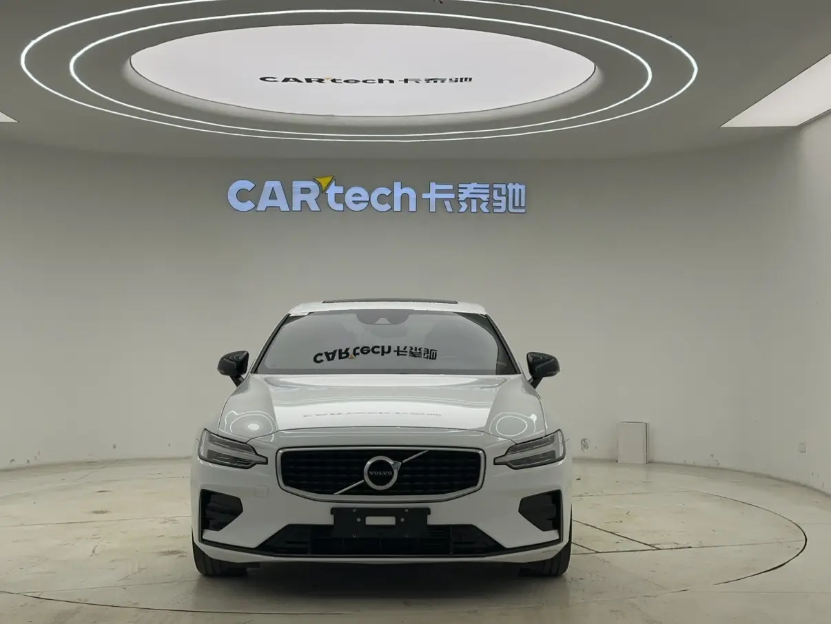 Volvo S60  из Китая