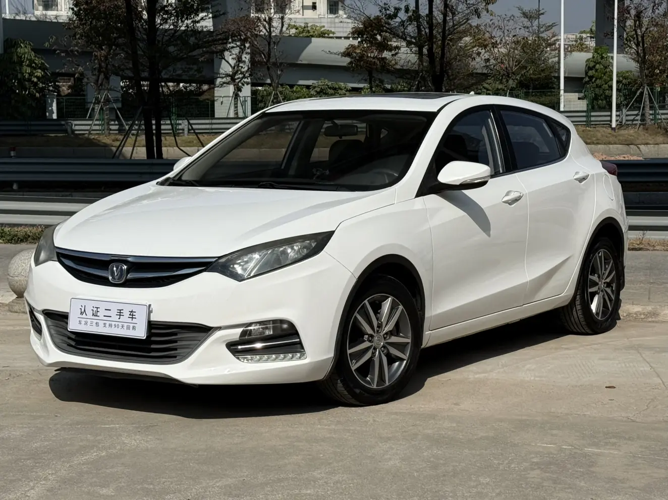 Changan Eado XT  из Китая