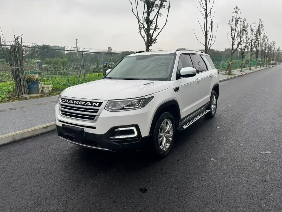 Changan CS95  из Китая