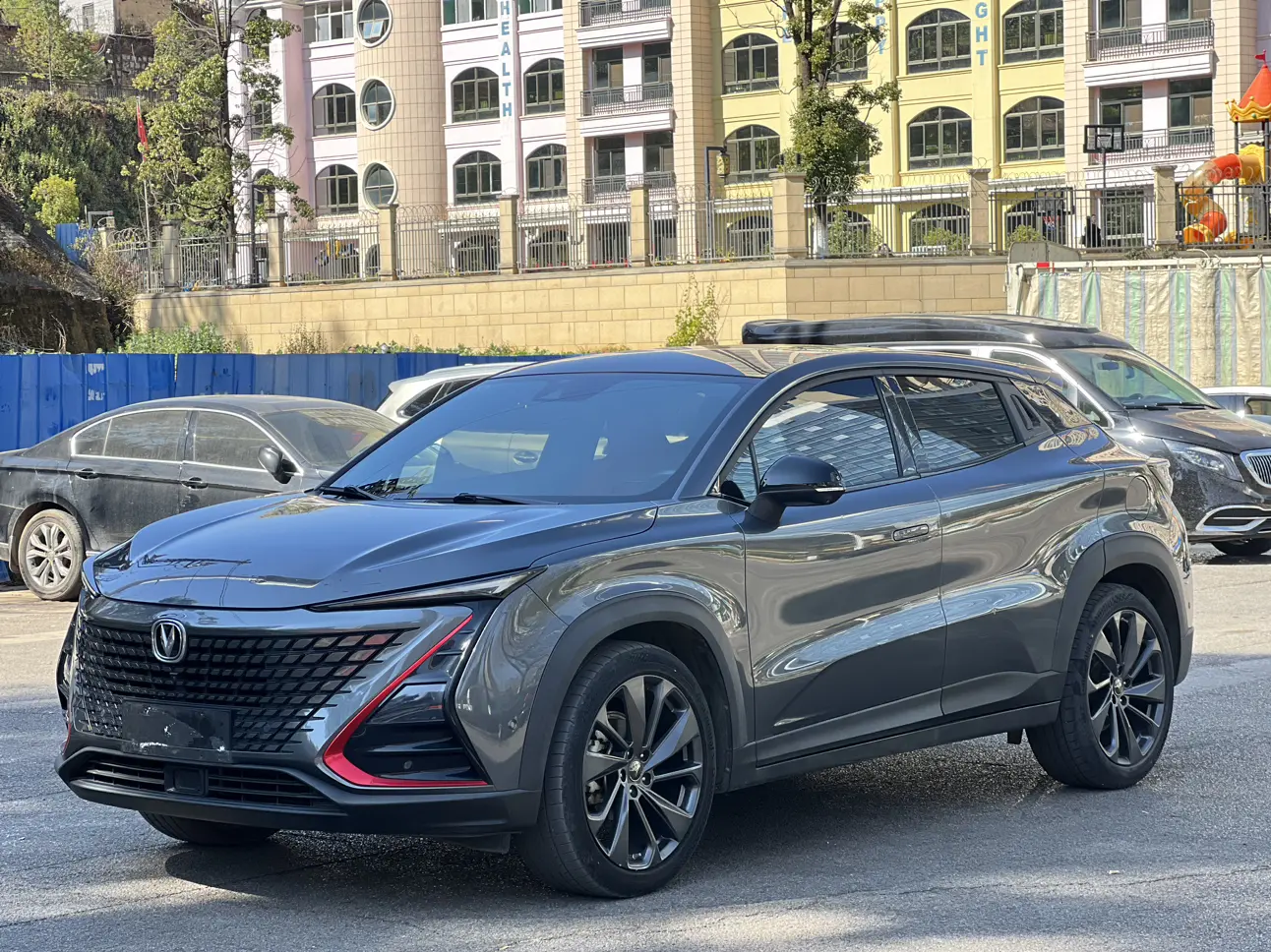 Changan UNI-T  из Китая