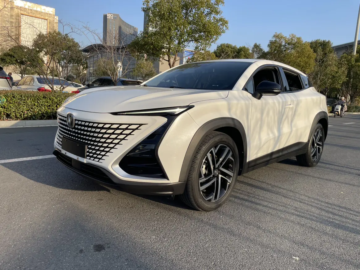 Changan UNI-T  из Китая