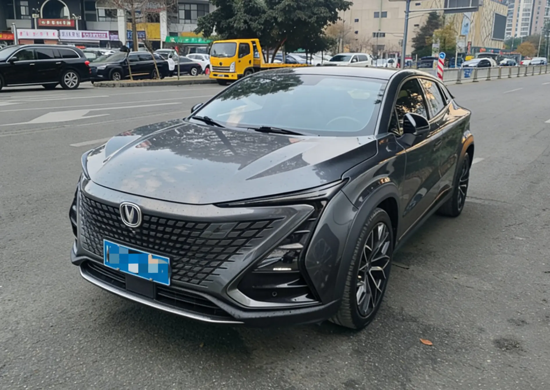 Changan UNI-T  из Китая