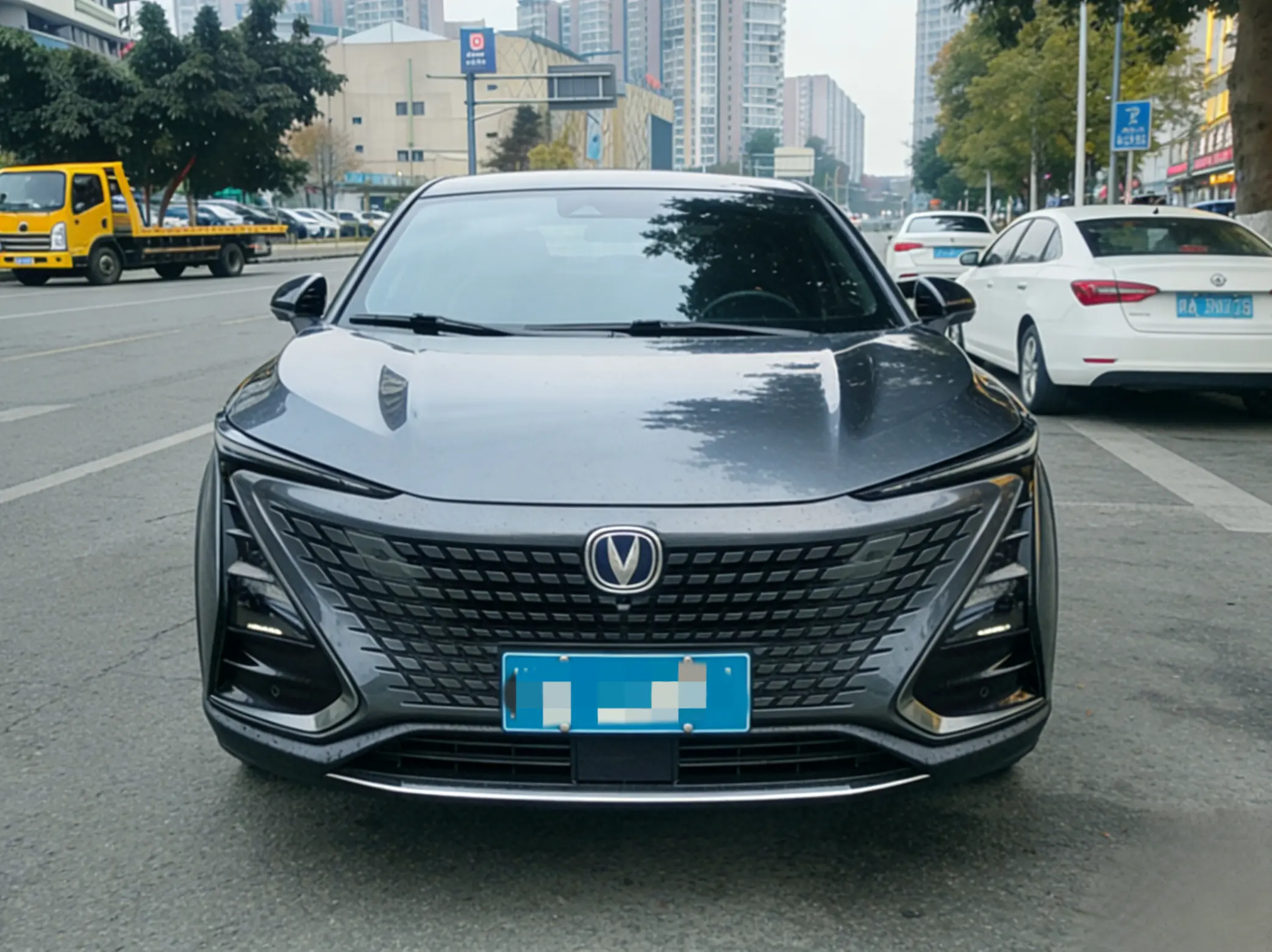 Changan UNI-T  из Китая