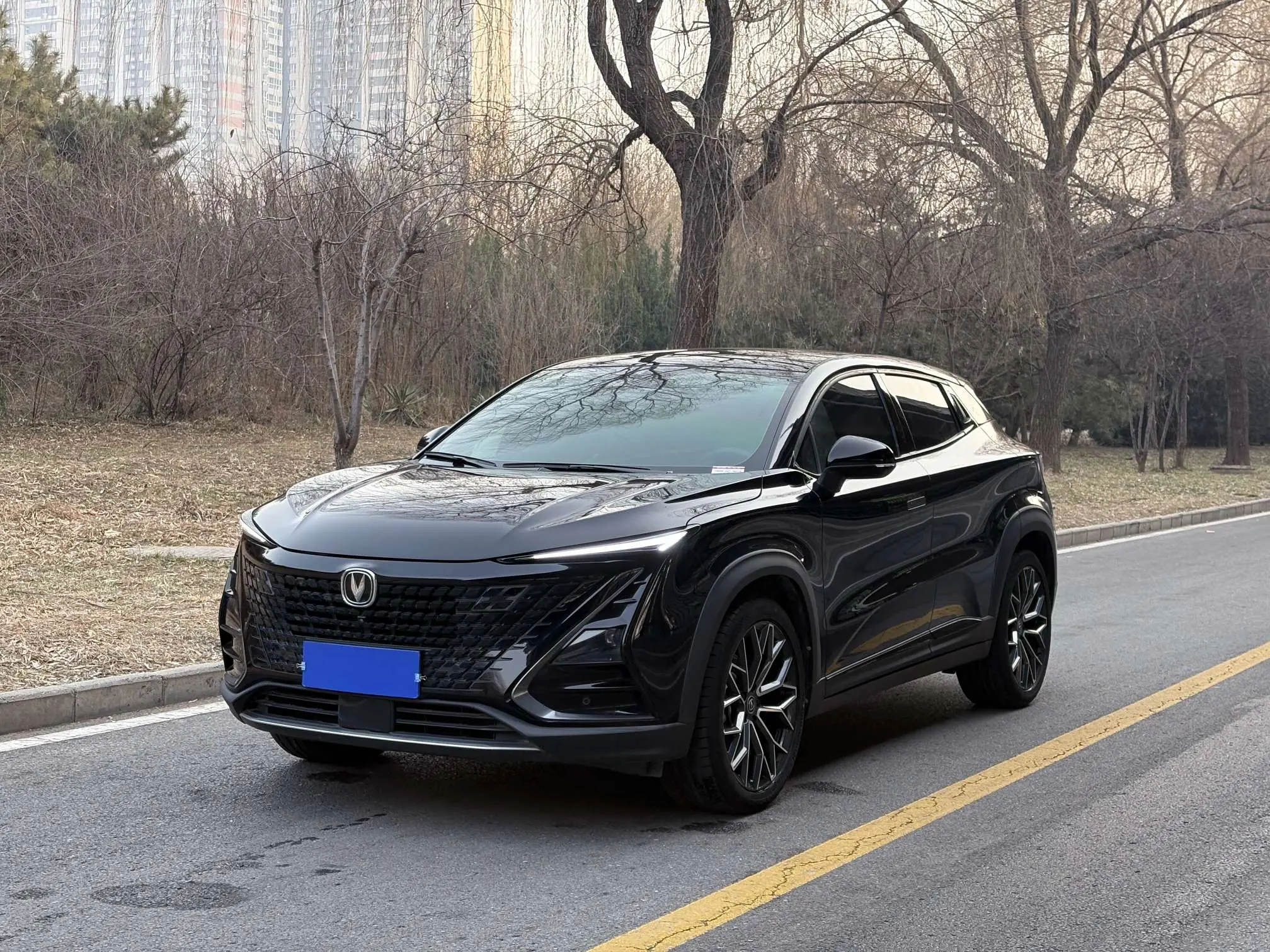 Changan UNI-T  из Китая
