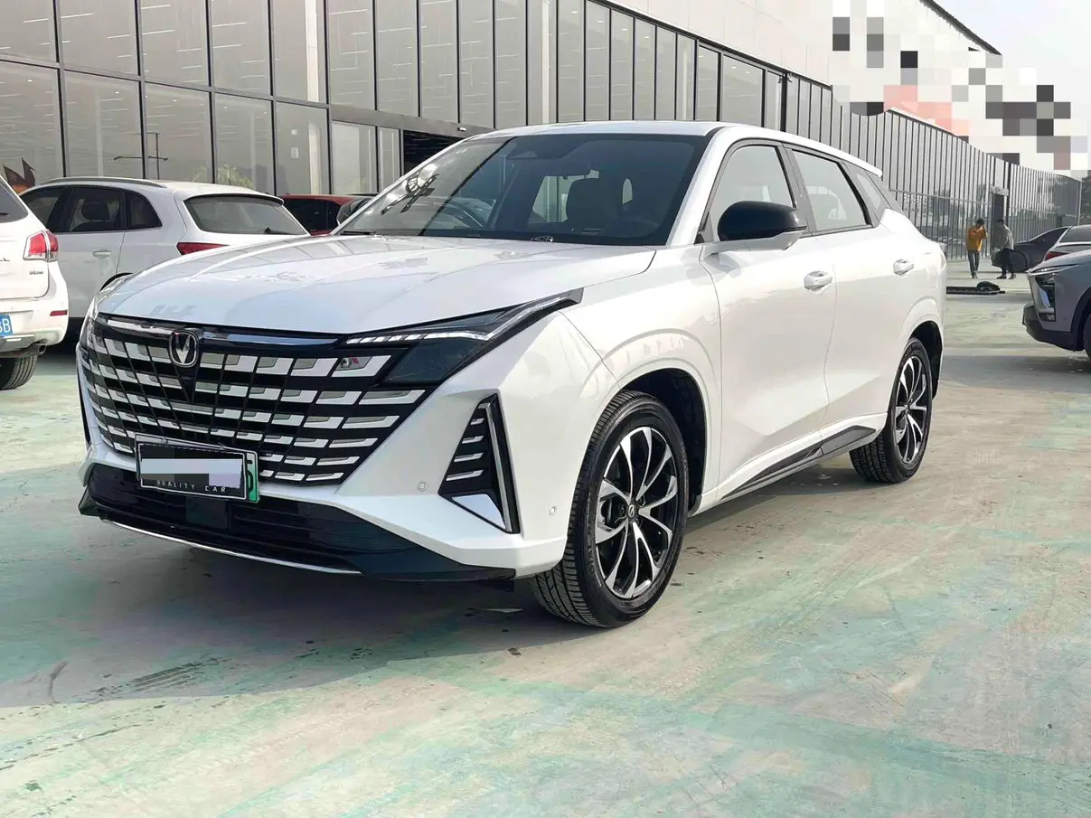 Changan UNI-Z PHEV  из Китая