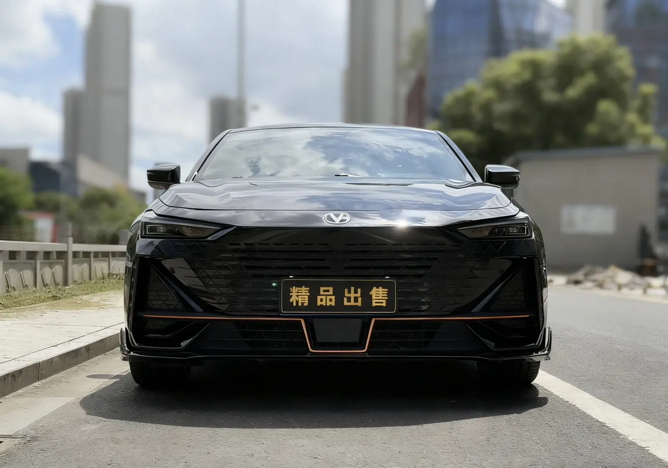 Changan UNI-V  из Китая