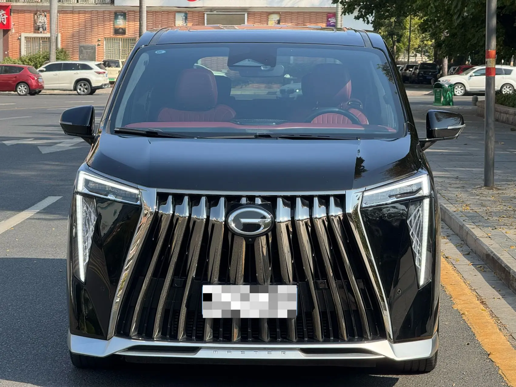 GAC Trumpchi M8  из Китая