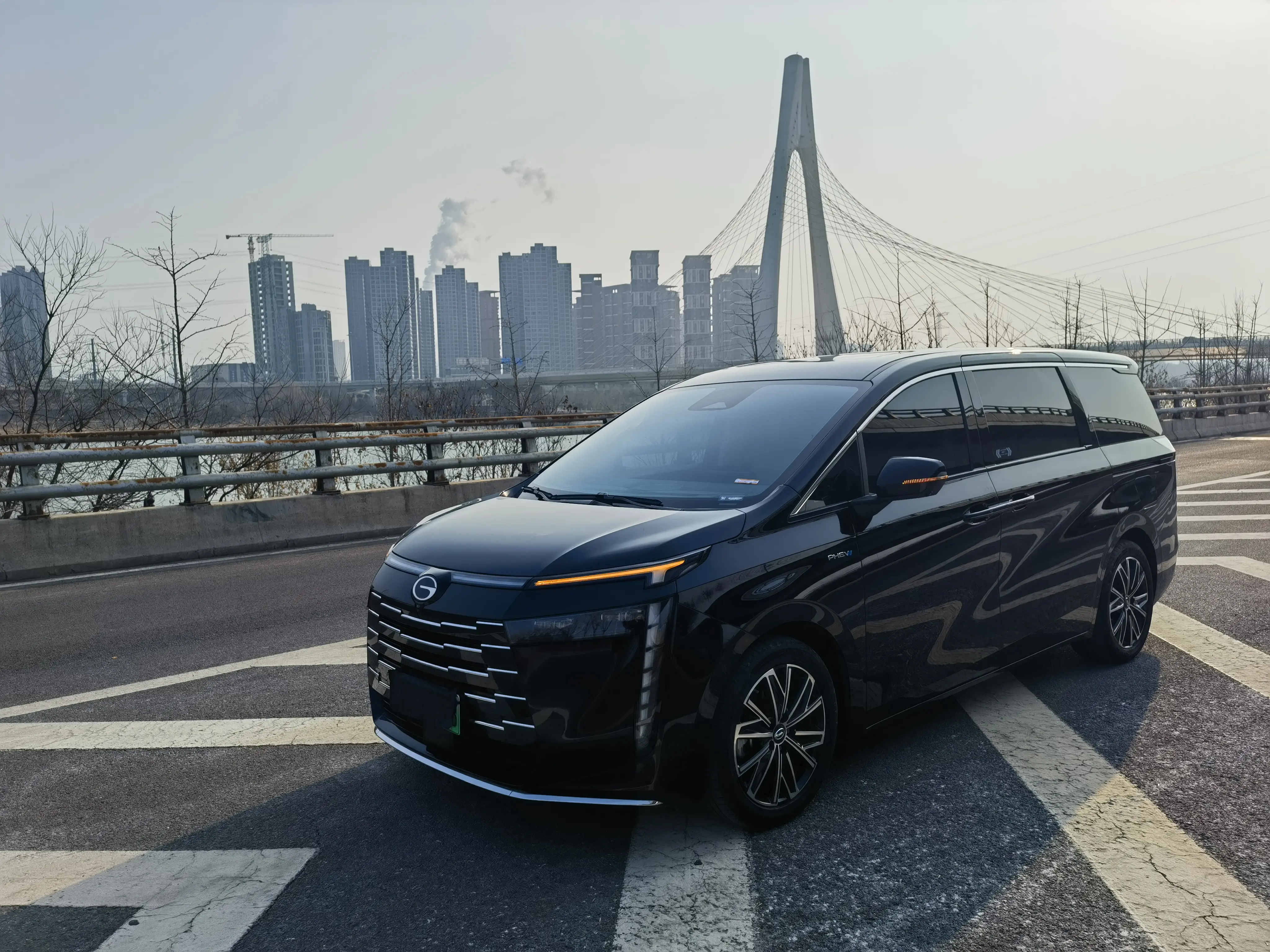 GAC Trumpchi E8 PHEV  из Китая