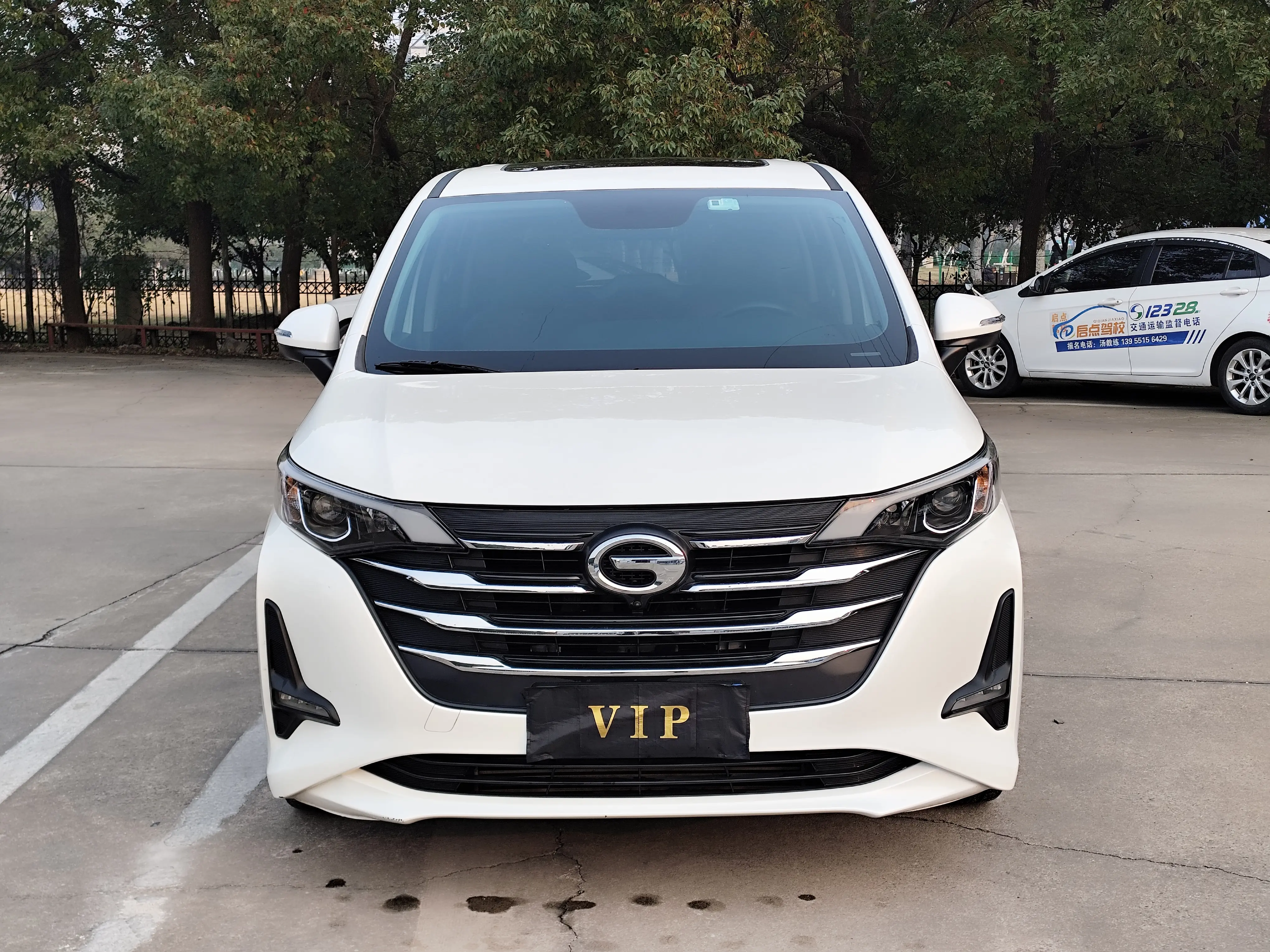 GAC Trumpchi M6  из Китая