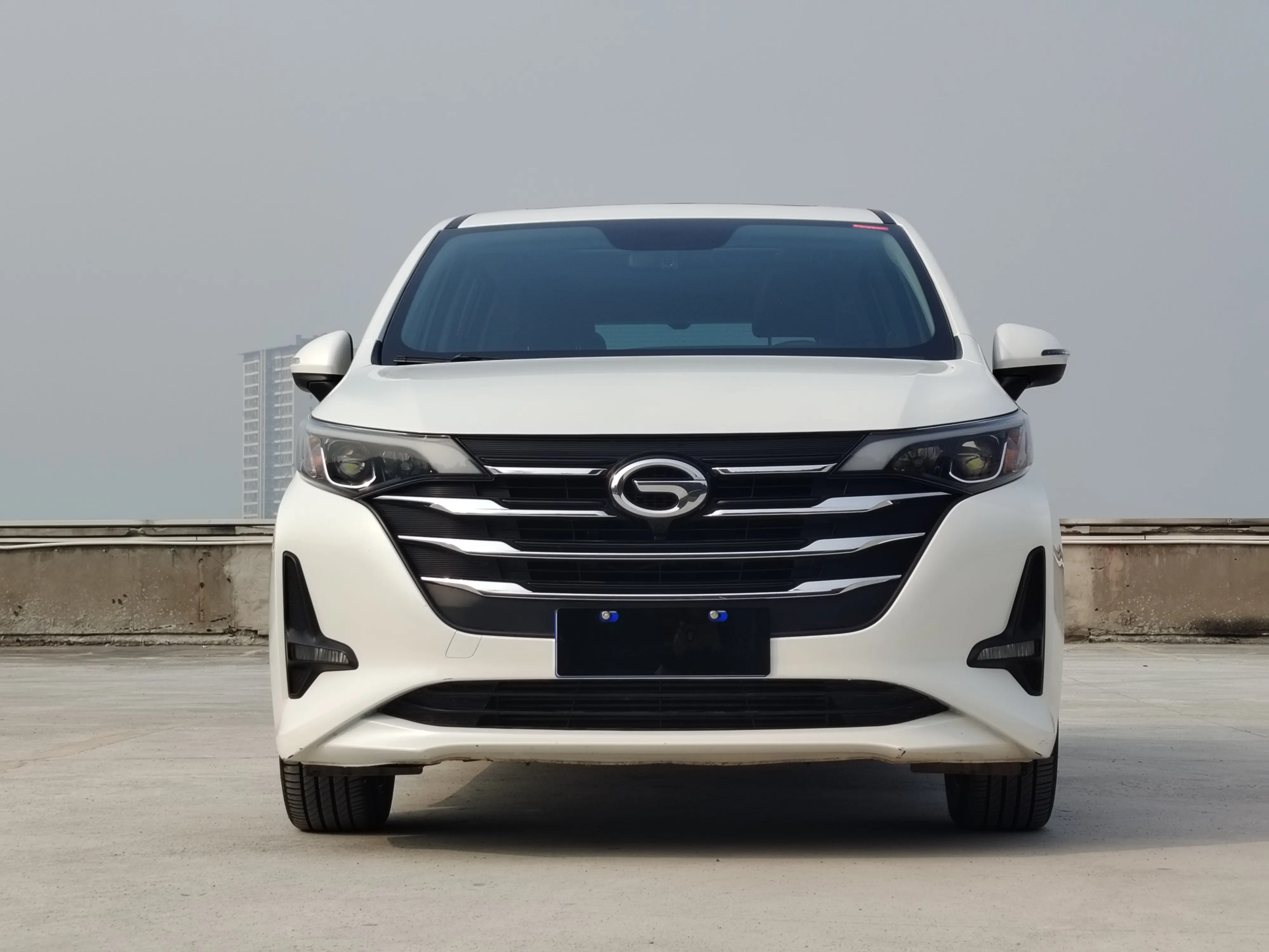 GAC Trumpchi M6  из Китая