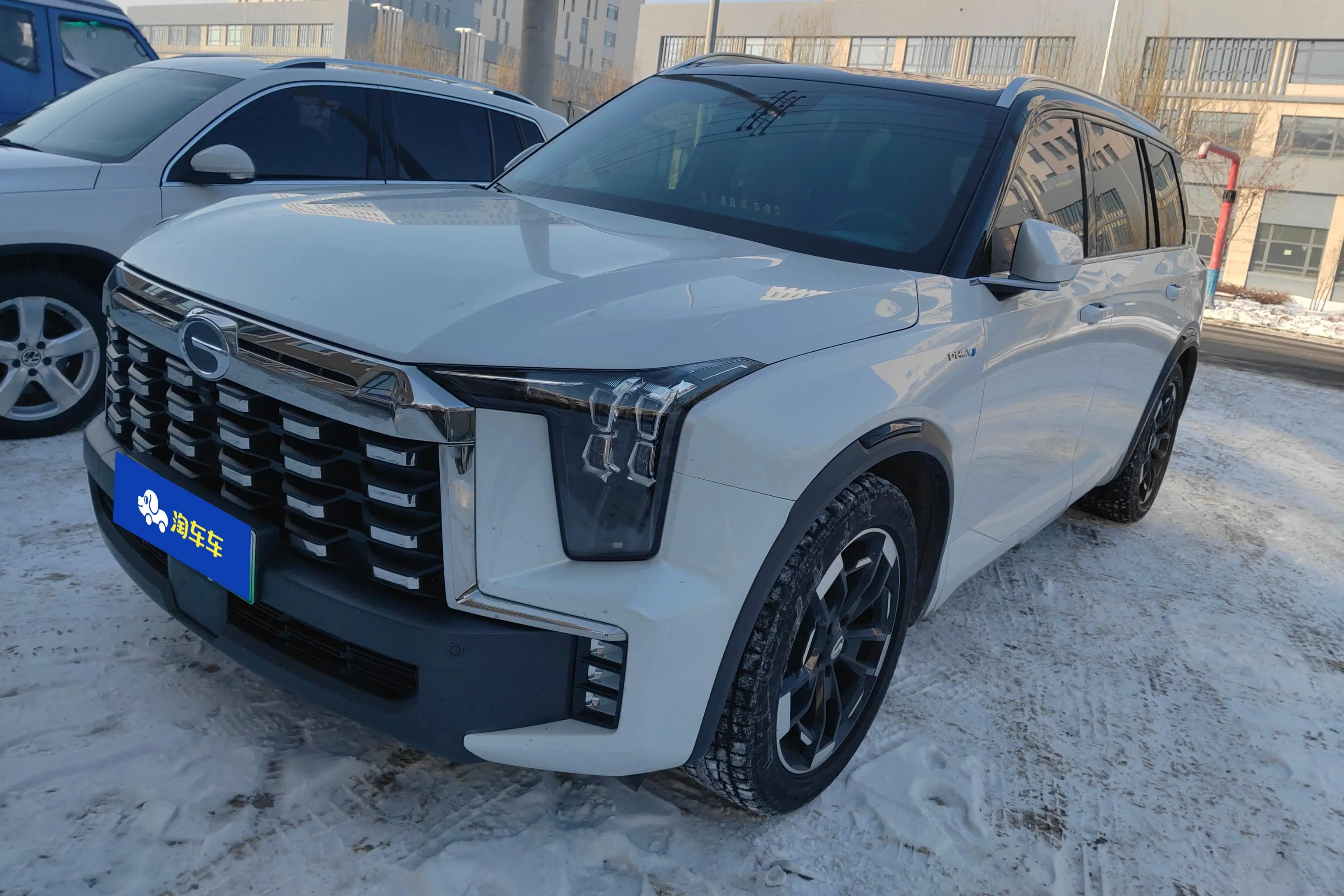 GAC Trumpchi ES9 PHEV  из Китая