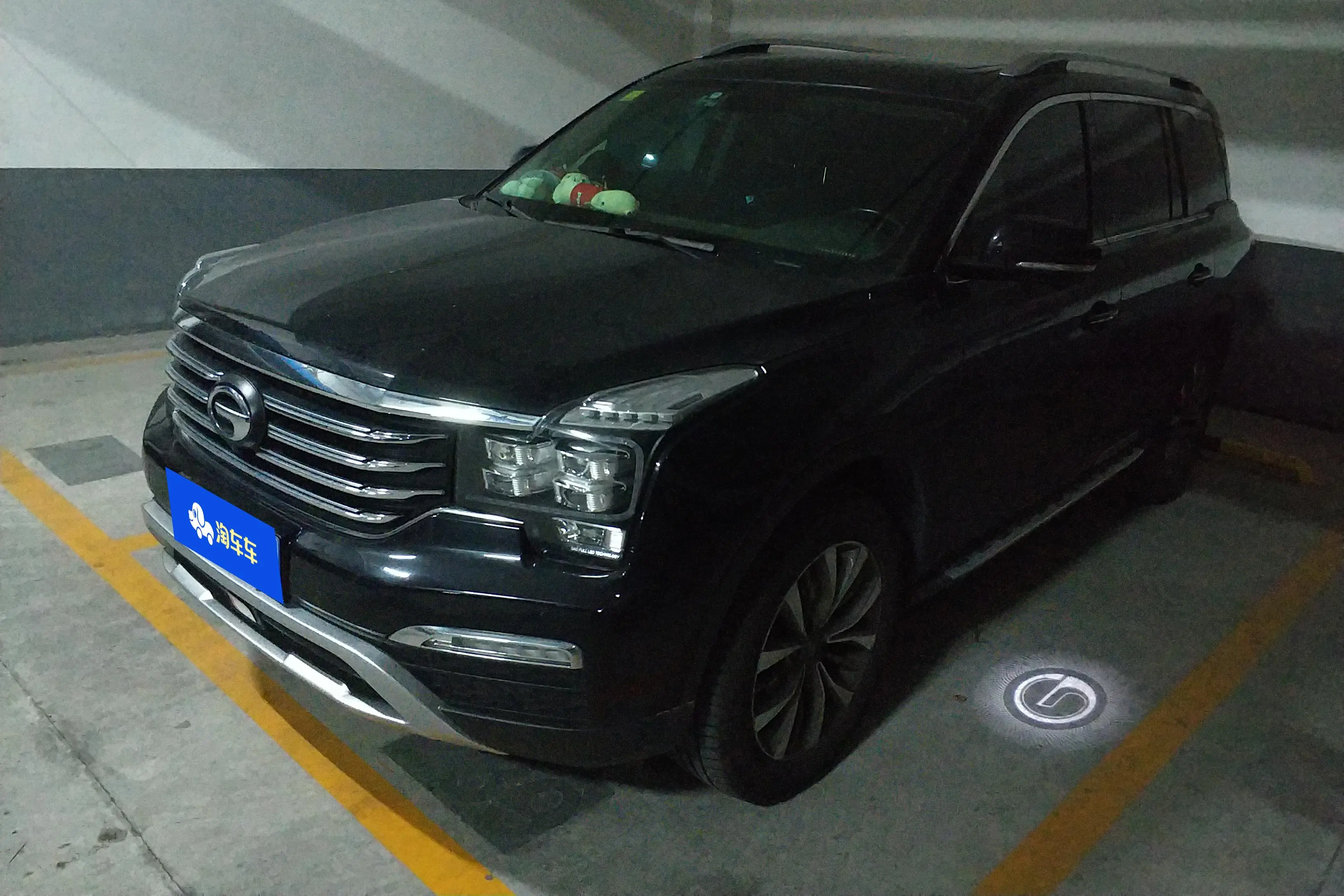 GAC Trumpchi GS8  из Китая