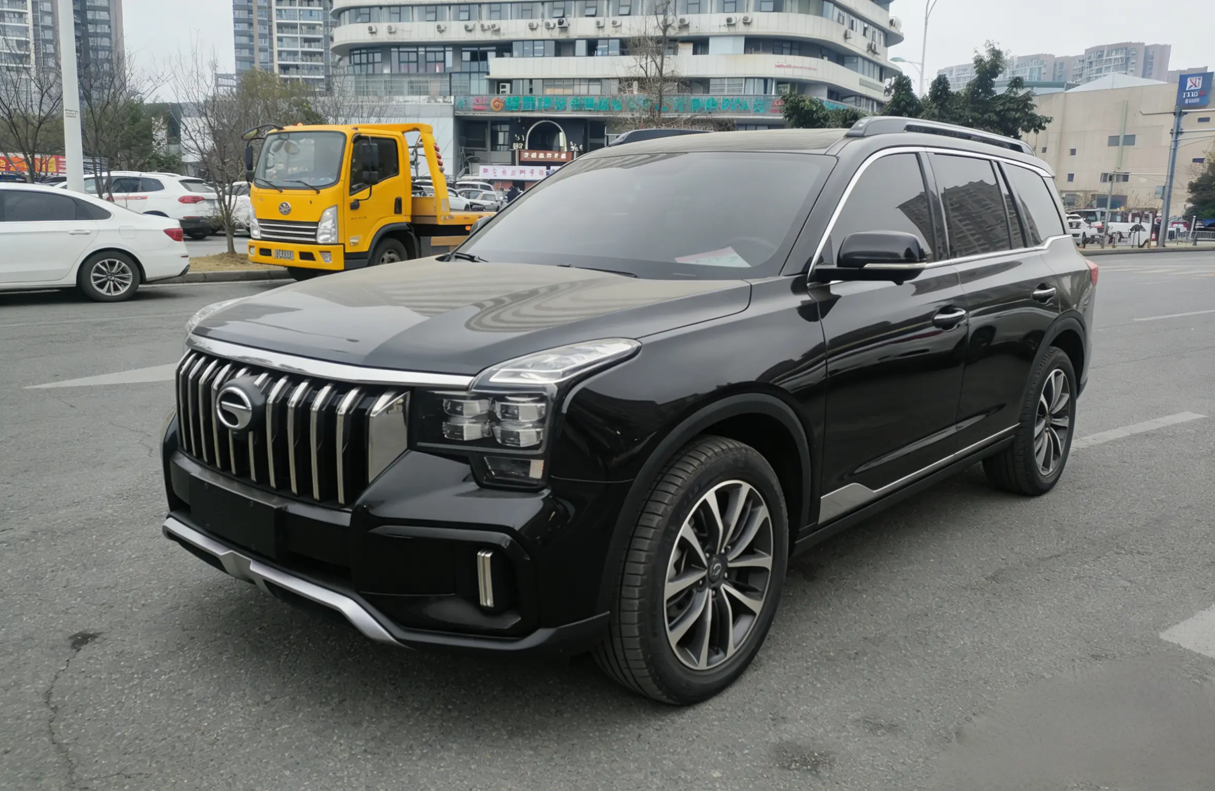 GAC Trumpchi GS8  из Китая