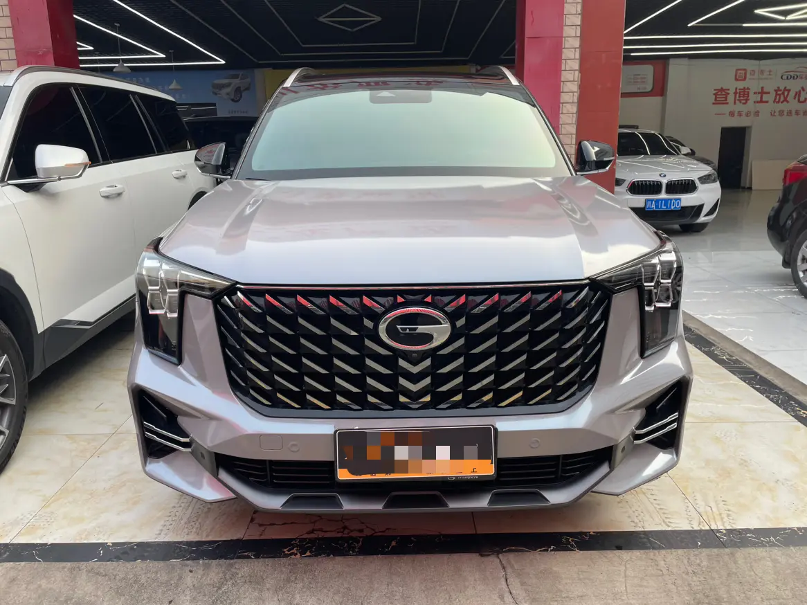 GAC Trumpchi GS8  из Китая
