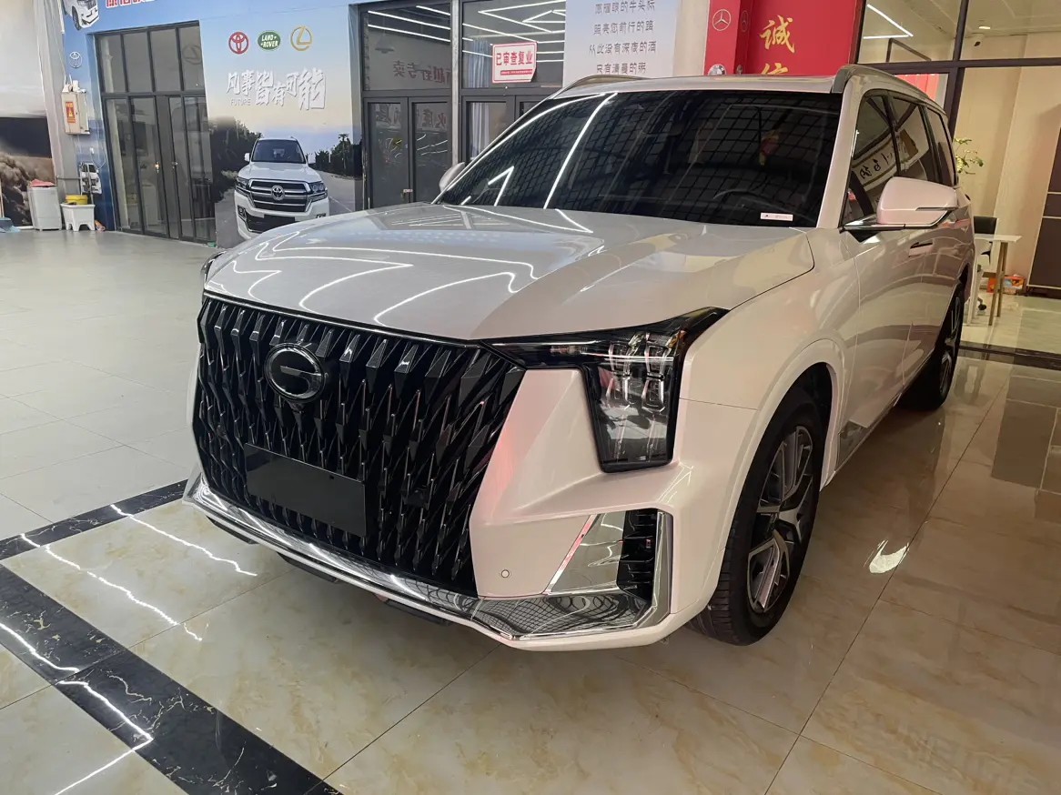 GAC Trumpchi GS8  из Китая