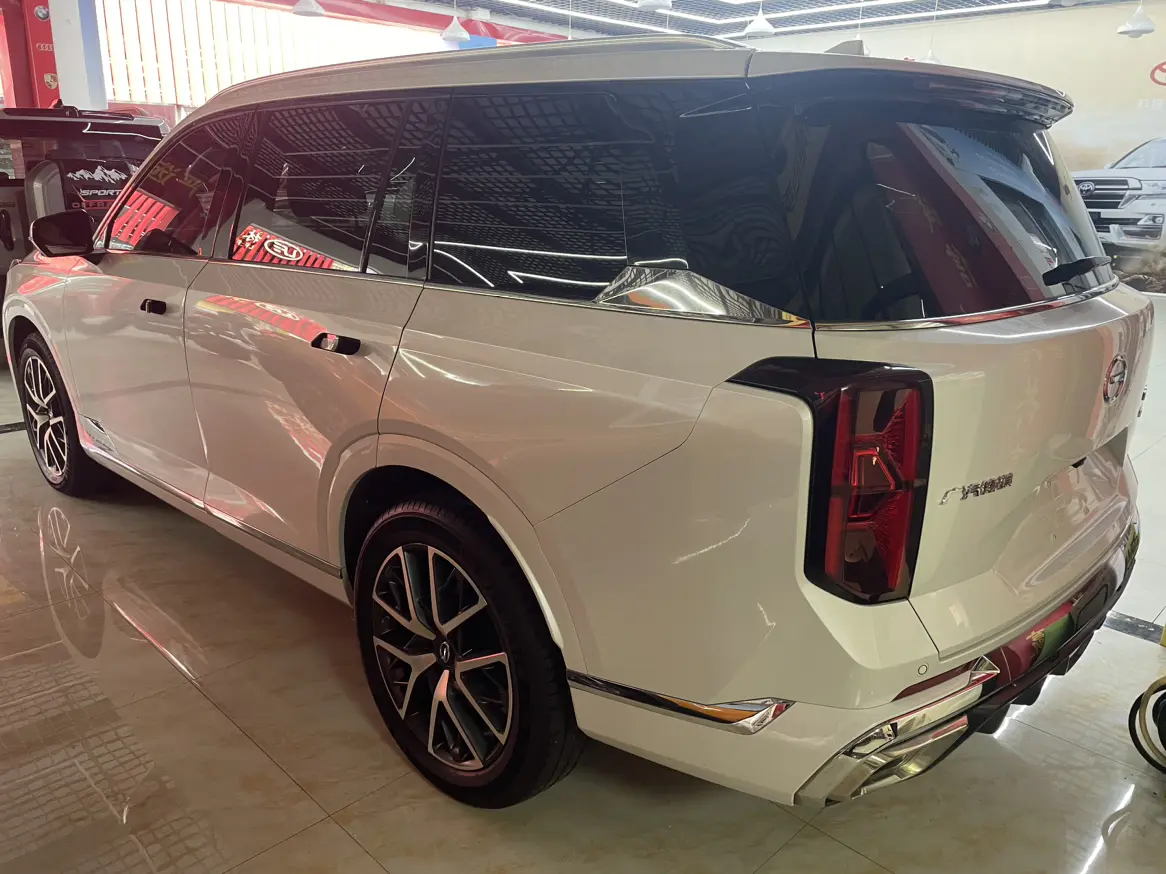 GAC Trumpchi GS8  из Китая