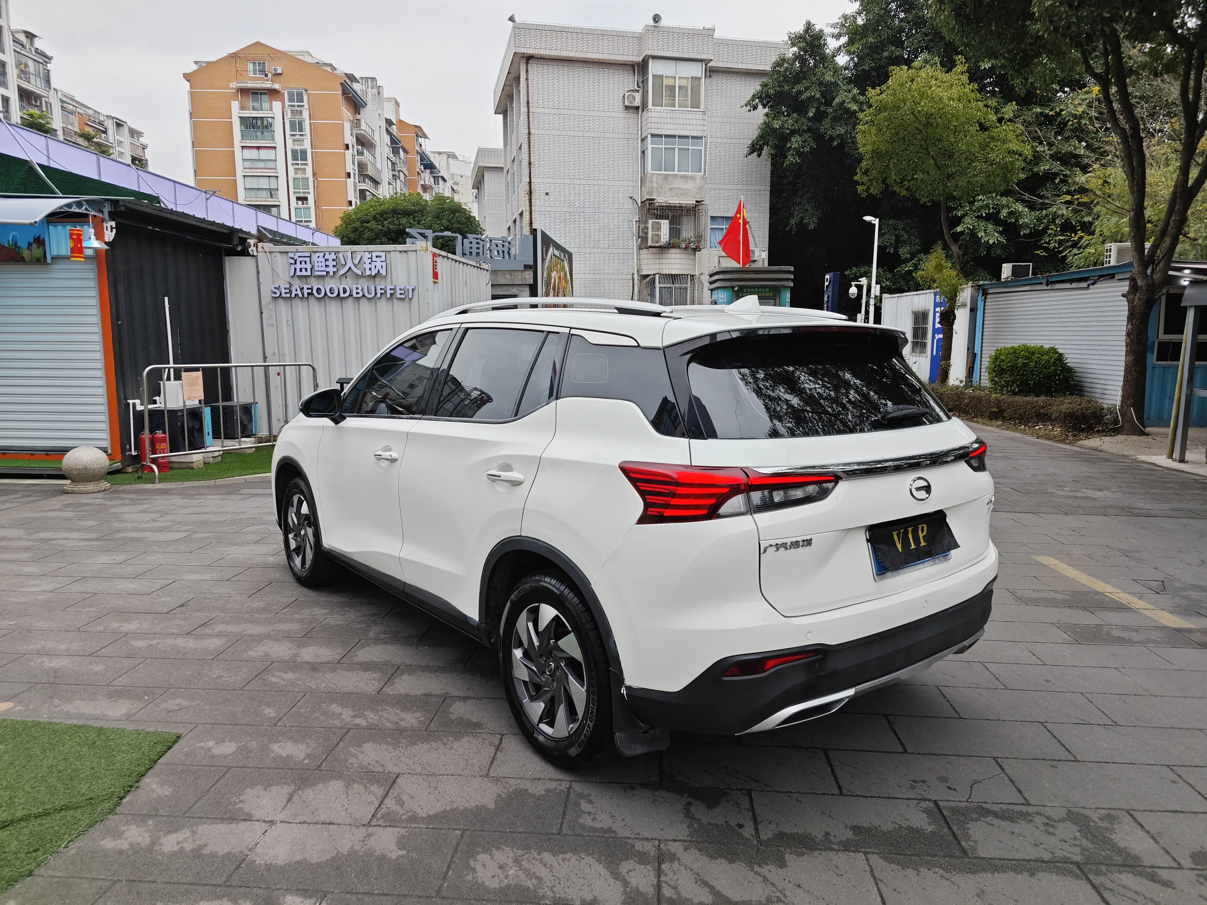 GAC Trumpchi GS4  из Китая