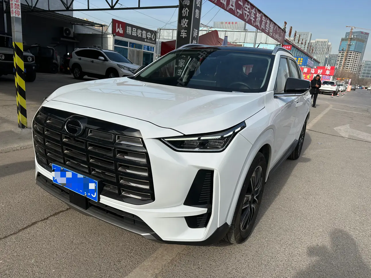 GAC Trumpchi GS4  из Китая
