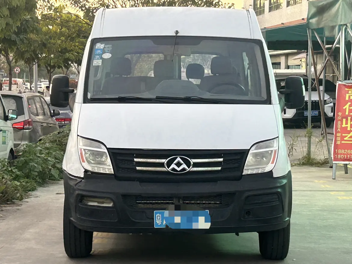 Datong Xintu V80  из Китая