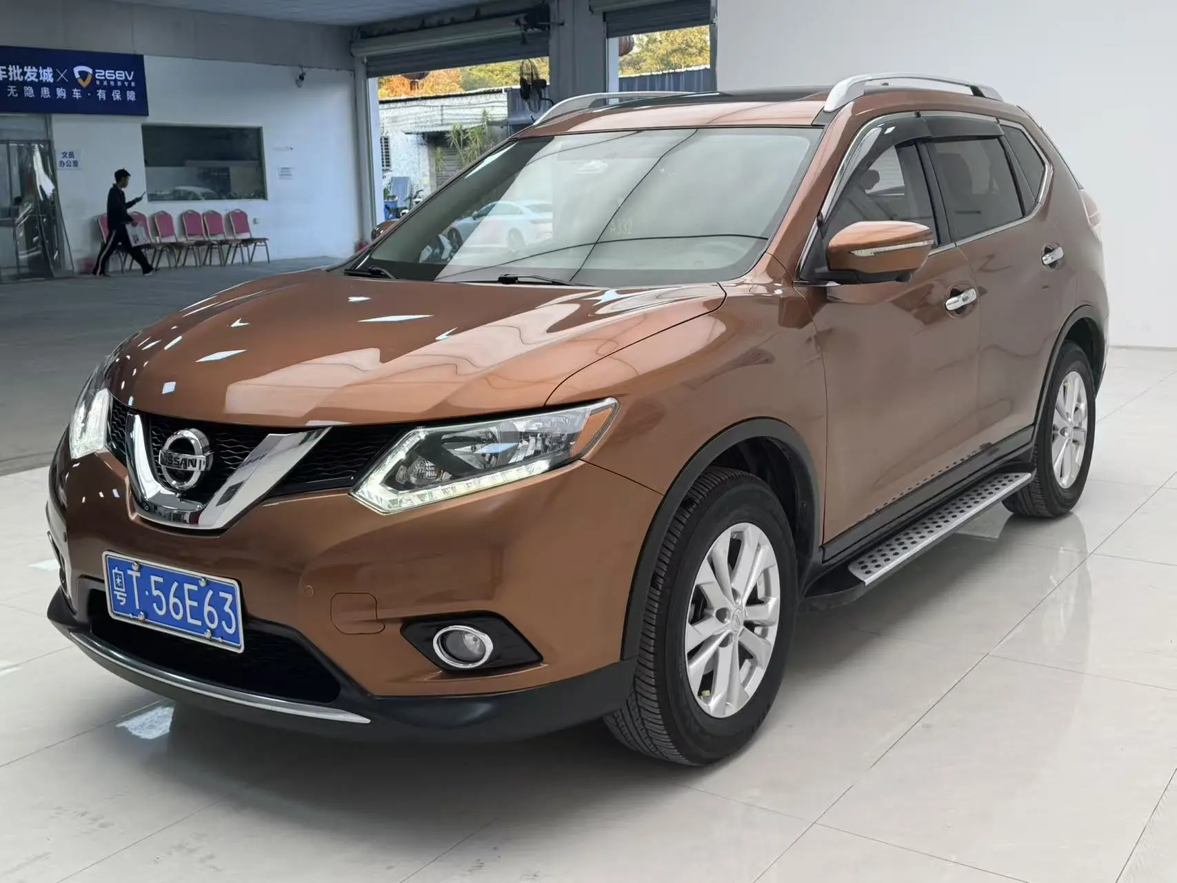 Nissan X-Trail (Qijun)  из Китая