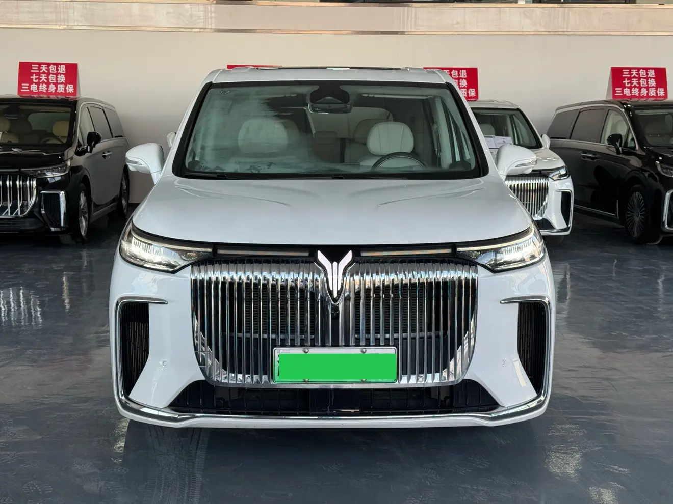 Voyah Lantu Dreamer PHEV  из Китая