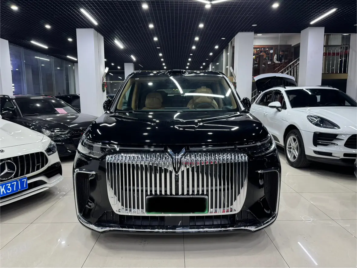 Voyah Lantu Dreamer PHEV  из Китая