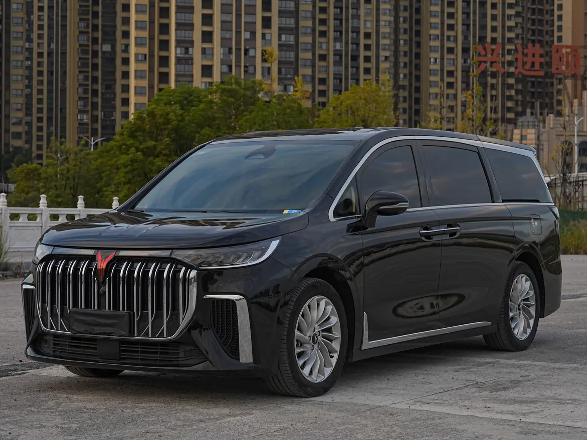 Voyah Lantu Dreamer PHEV  из Китая