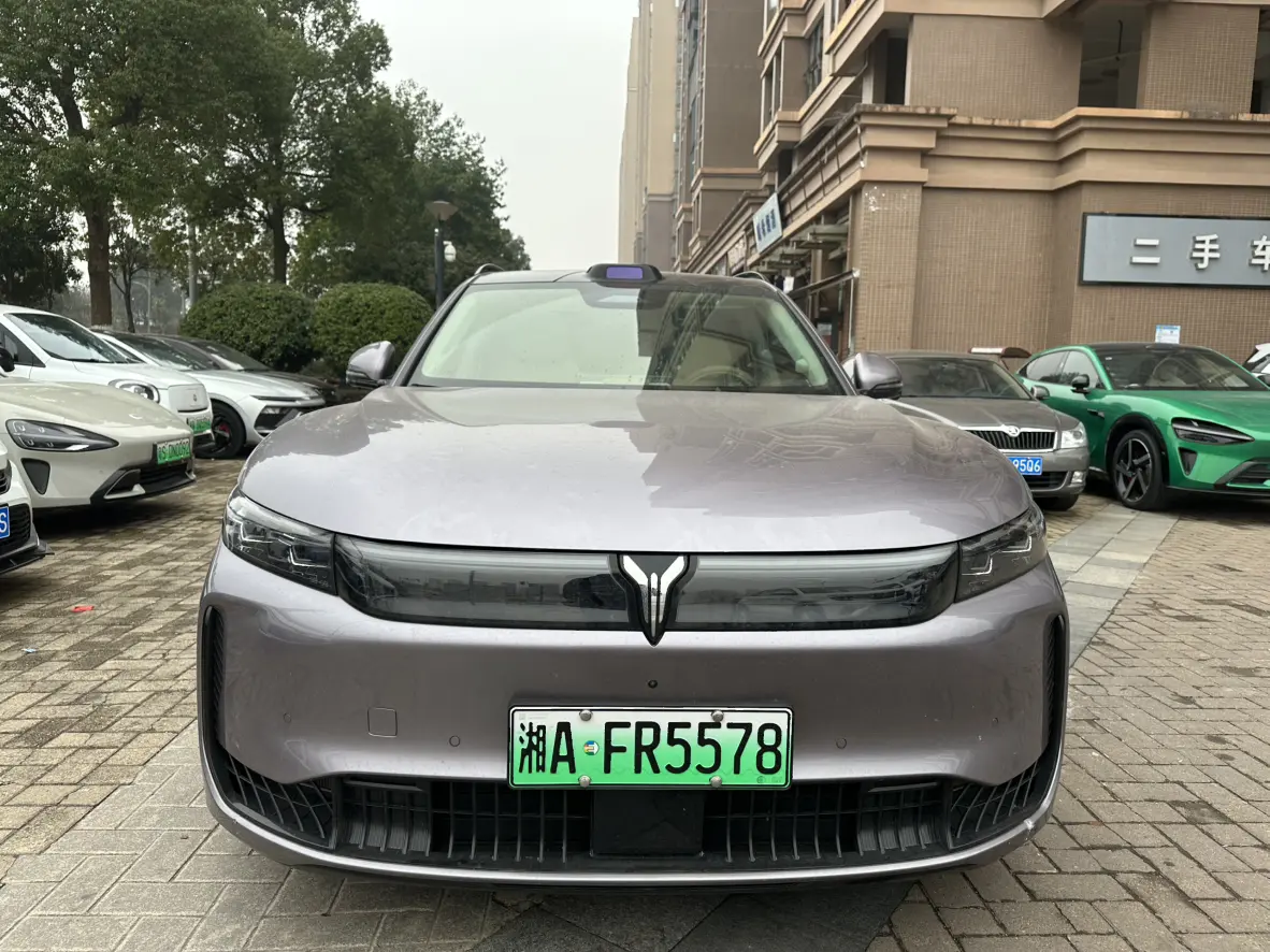 Voyah Lantu FREE  из Китая