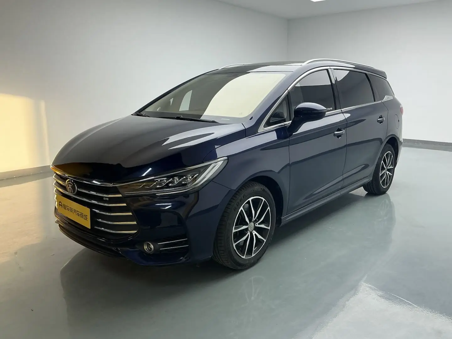 BYD Song MAX  из Китая