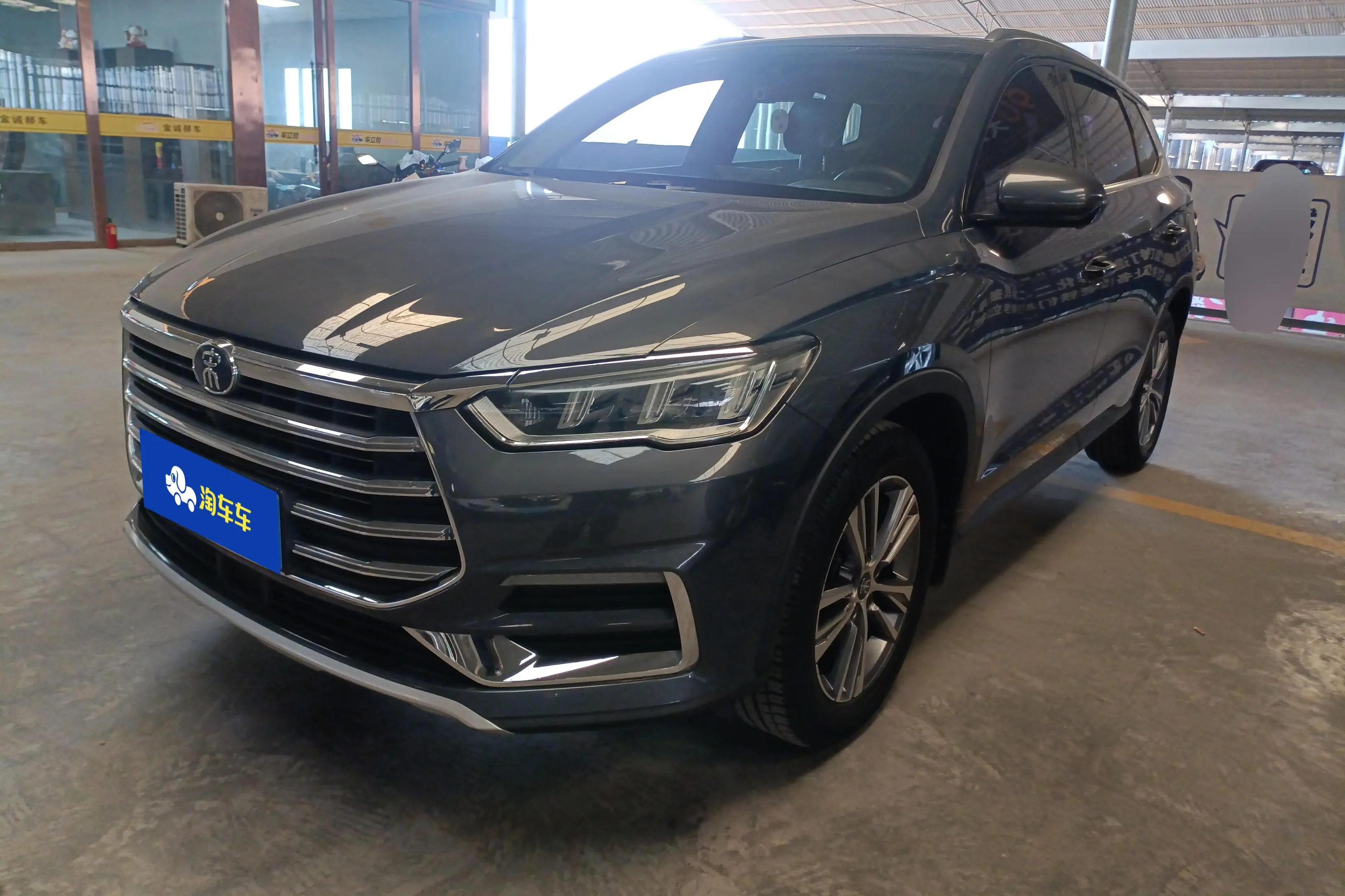 BYD Song Pro  из Китая