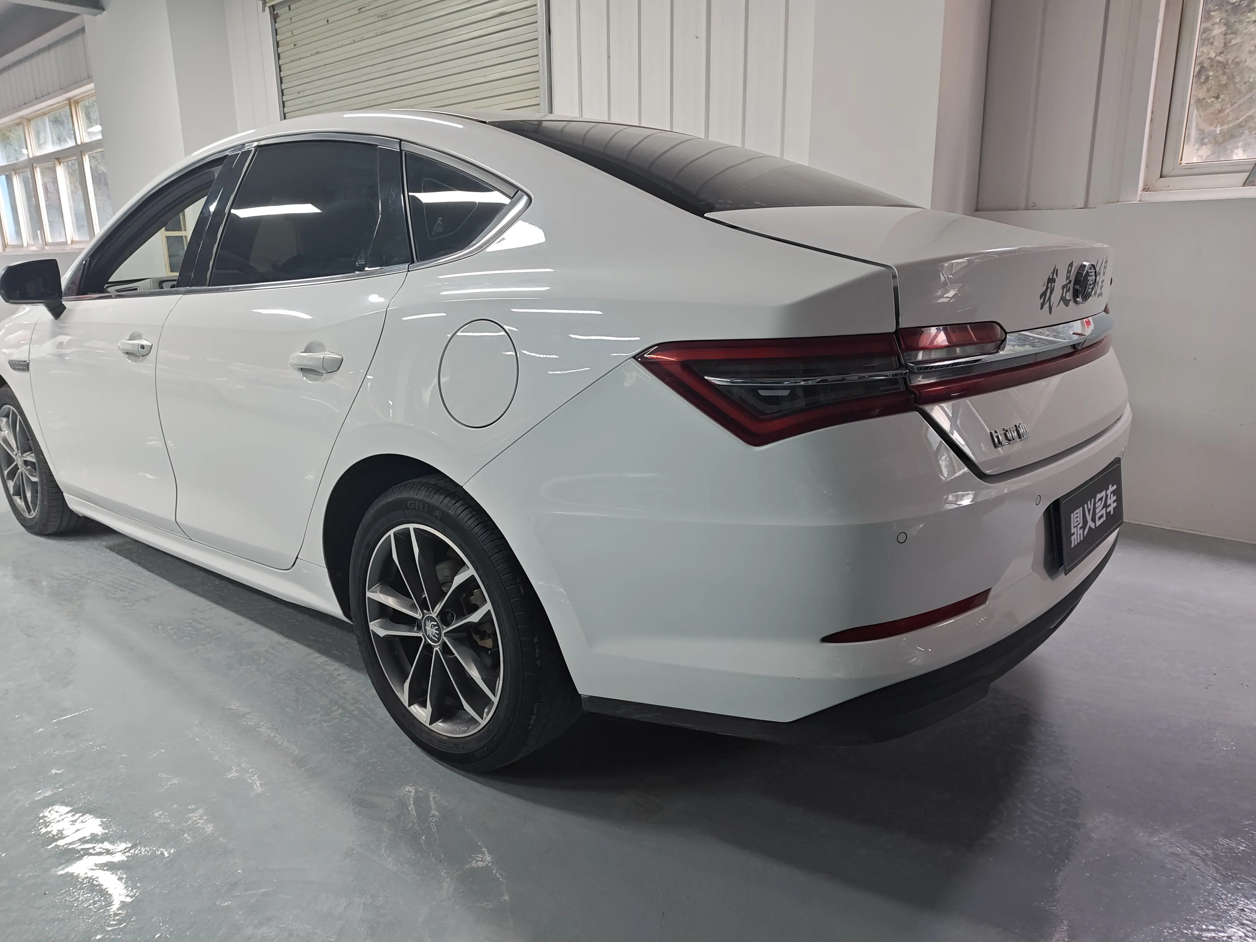 BYD Qin Pro  из Китая