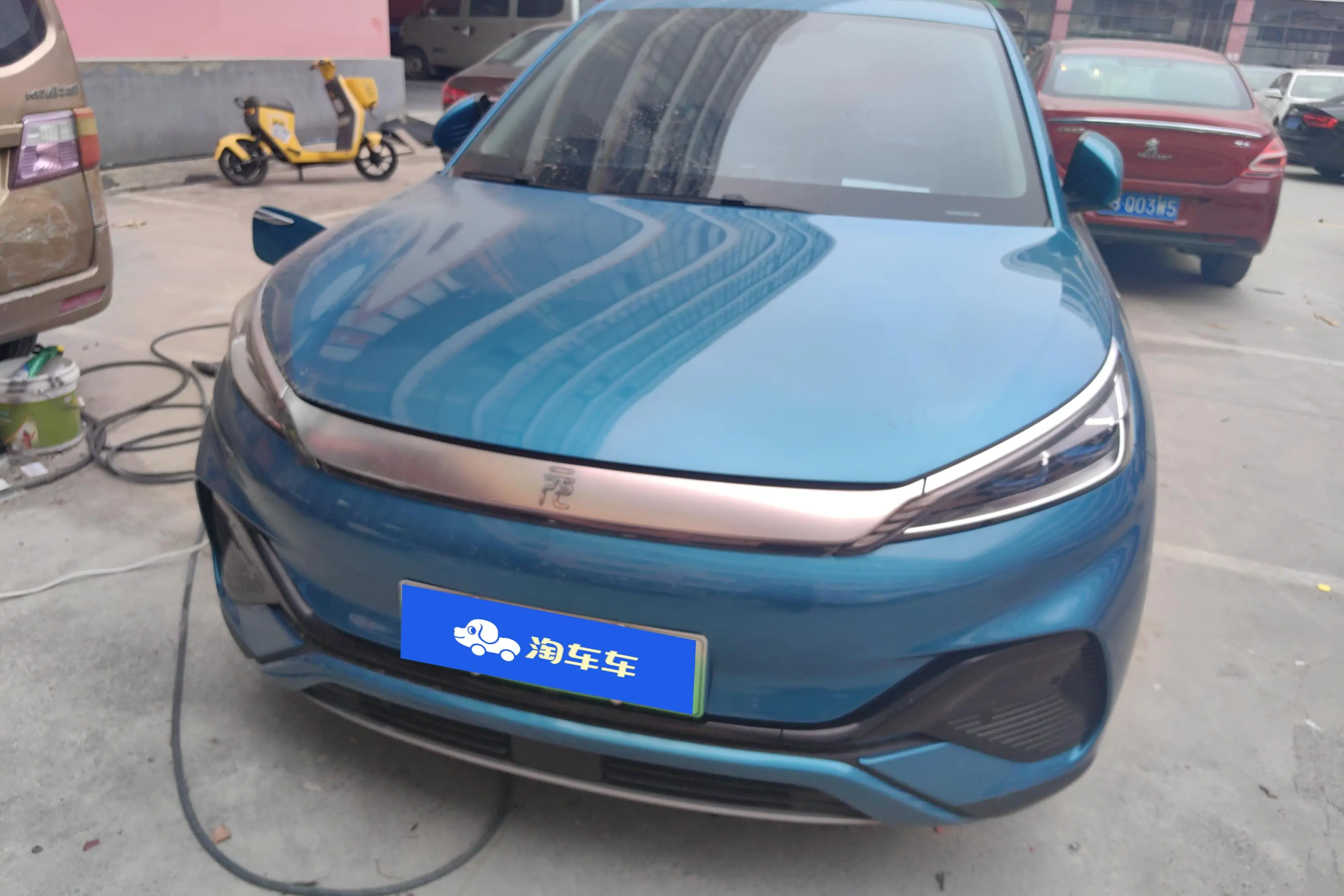 BYD Yuan PLUS  из Китая