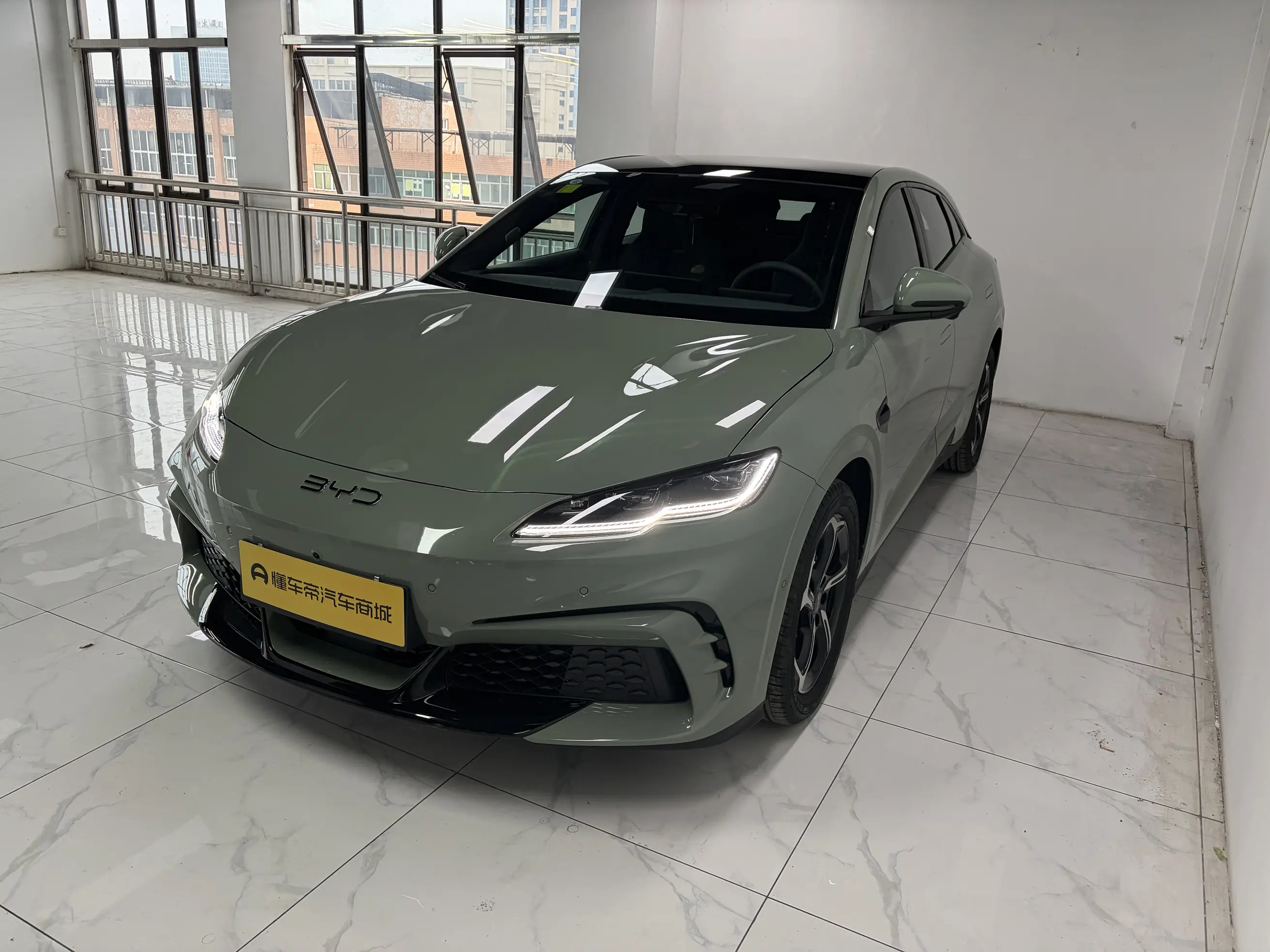 BYD SEAL 06GT  из Китая