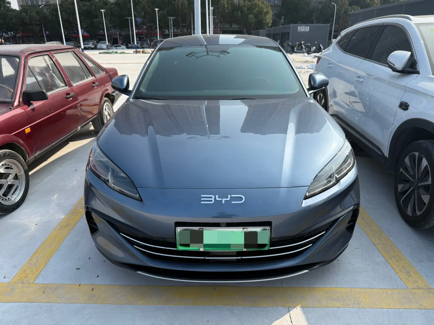 BYD Seal 06DM  из Китая