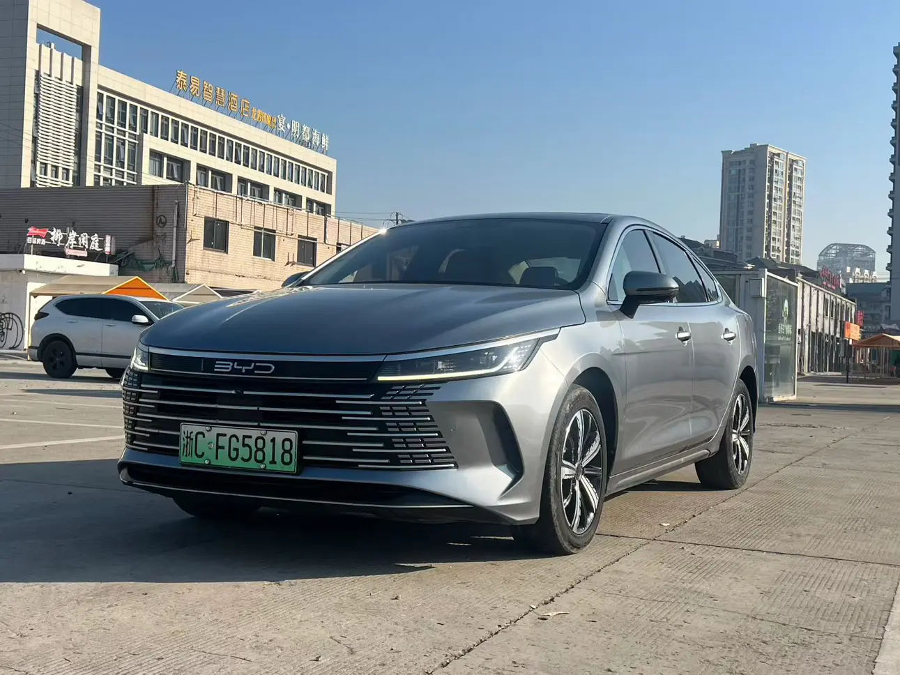 BYD Destroyer 05  из Китая