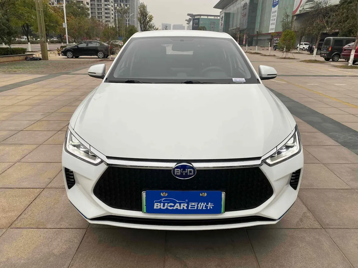 BYD e2  из Китая