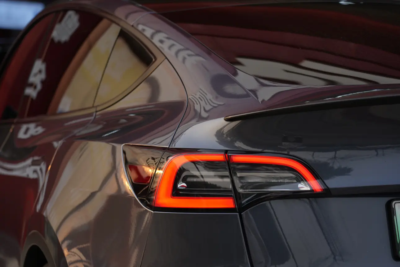 Tesla Model Y  из Китая