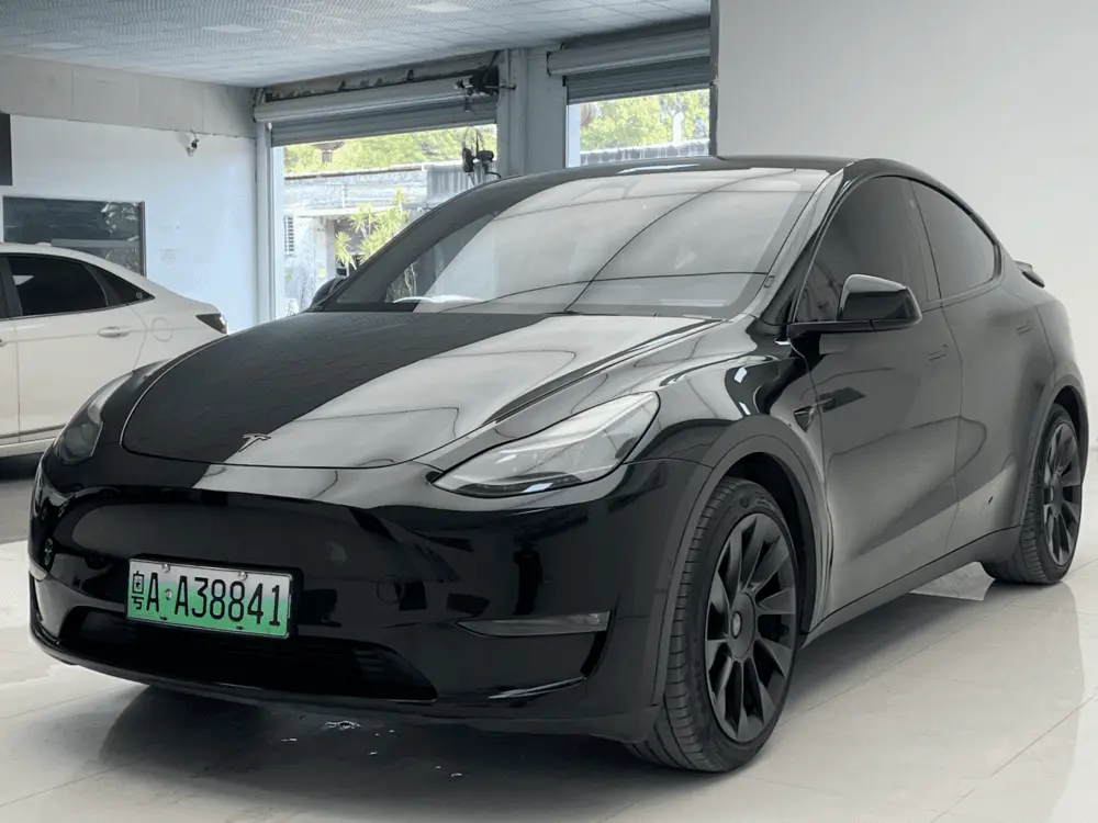 Tesla Model Y  из Китая