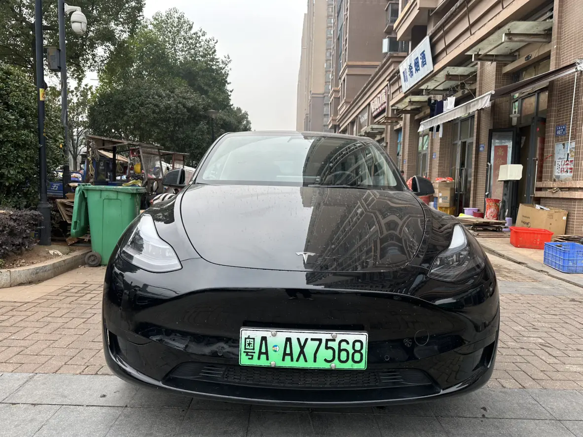 Tesla Model Y  из Китая