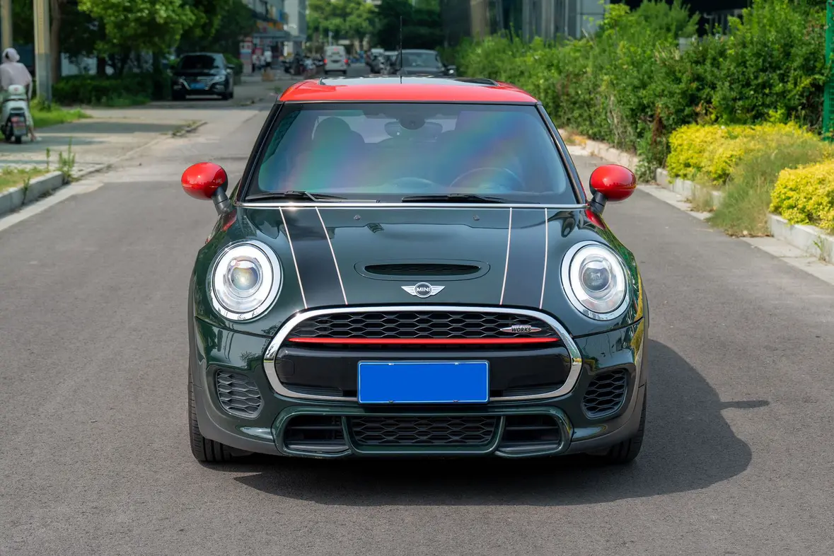 MINI JCW  из Китая